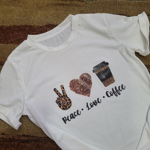 💜 New Peace Love Coffee Short Sleeve T-Shirt - Picture 2 of 2